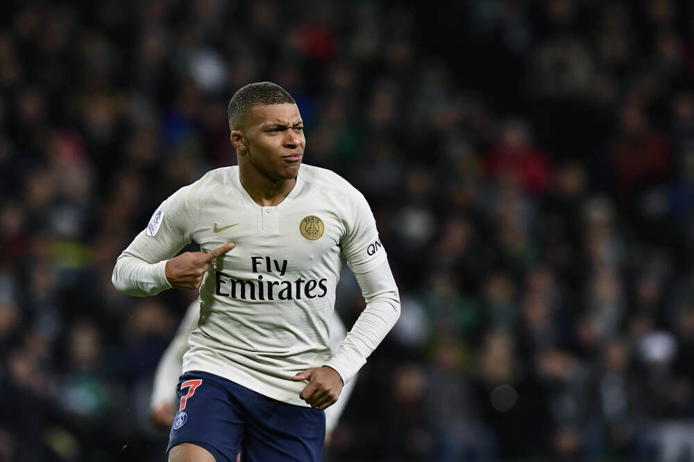 这里培养E级教练员1.4万余人（建设体育强国·足球青训观察）